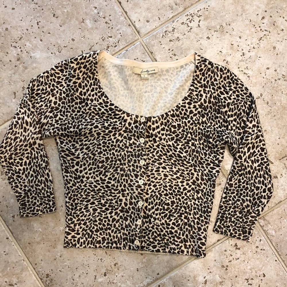 💋Sold SOLD💋NWOT Leopard 3/4 sweater Forever 21